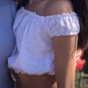 Garage white linen crop top- S